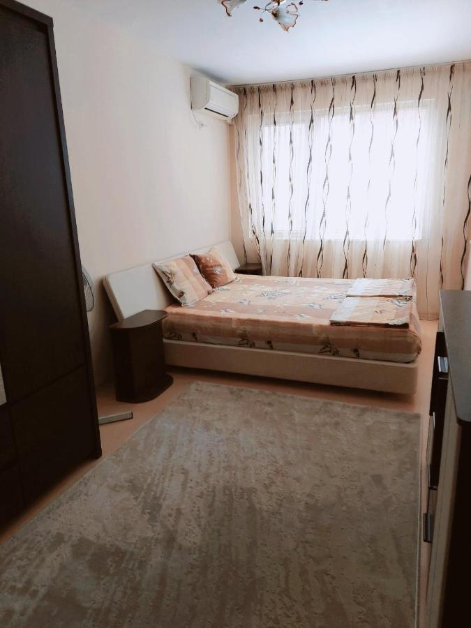 Modern Apartment In Burgas Exterior foto